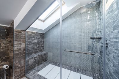 Elegant Shower Area